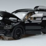 Volkswagen Touareg CR Μαύρο FAW 1:18 LTC761021BLA Μέταλλο - image 2 of 7