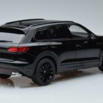 Volkswagen Touareg CR Μαύρο FAW 1:18 LTC761021BLA Μέταλλο - image 3 of 7