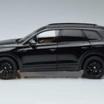 Volkswagen Touareg CR Μαύρο FAW 1:18 LTC761021BLA Μέταλλο - image 4 of 7