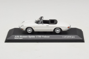 Alfa Romeo 1750 Spider Veloce Λευκό Minichamps 1:43 400120530 Μέταλλο
