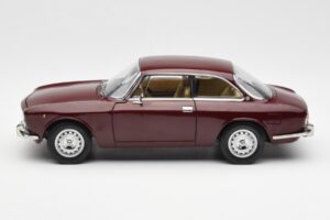 Alfa Romeo 2000 GTV Μπορντό Κόκκινο Norev 1:18 187916 Μέταλλο - εικόνα 4 από 8