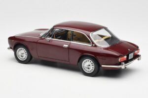 Alfa Romeo 2000 GTV Μπορντό Κόκκινο Norev 1:18 187916 Μέταλλο - εικόνα 7 από 8