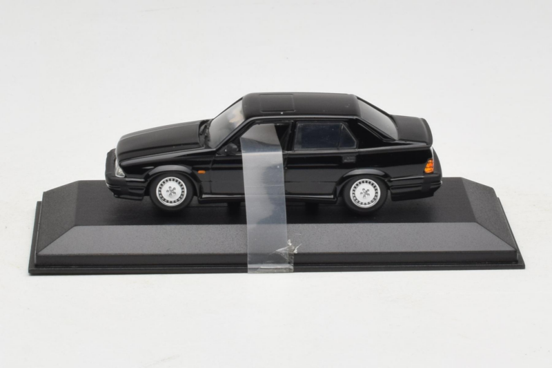 Alfa Romeo 75 3.0 V6 Μαύρο Minichamps 1:43 Alfa Romeo 75 3.0 V6 Μαύρο Minichamps 1:43 403120463 Μέταλλο