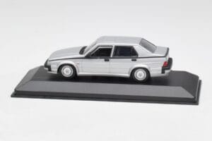 Alfa Romeo 75 3.0 V6 Ασημί Minichamps 1:43 400120461 Μέταλλο