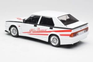 Alfa Romeo 75 Turbo Evoluzione Λευκό MCG 1:18 MCG18430 Μέταλλο - εικόνα 5 από 6