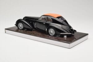 Alfa Romeo 8C 2900B Lungo Μαύρο Minichamps 1:18 100120421 Μέταλλο - εικόνα 7 από 8