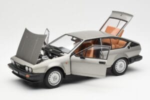 Alfa Romeo Alfetta GTV 2.0 Γκρι Μεταλλικό AUTOart 1:18 70147 Μέταλλο - εικόνα 2 από 8