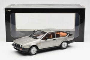 Alfa Romeo Alfetta GTV 2.0 Γκρι Μεταλλικό AUTOart 1:18 70147 Μέταλλο - εικόνα 8 από 8