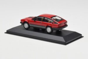 Alfa Romeo Alfetta GTV6 Κόκκινο Minichamps 1:43 400120140 Μέταλλο - εικόνα 3 από 4