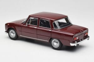 Alfa Romeo Giulia 1300 Σκούρο Κόκκινο Minichamps 1:18 180120906 Μέταλλο - εικόνα 7 από 8