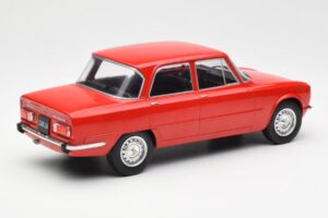 Alfa Romeo Giulia Nuova Super Κόκκινο MCG 1:18 MCG18145 Μέταλλο - εικόνα 2 από 6