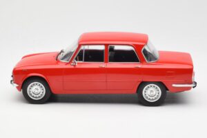 Alfa Romeo Giulia Nuova Super Κόκκινο MCG 1:18 MCG18145 Μέταλλο - εικόνα 3 από 6