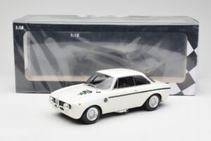 Alfa Romeo GTA 1300 Junior Λευκό Minichamps 1:18 155120021 Μέταλλο - εικόνα 6 από 6
