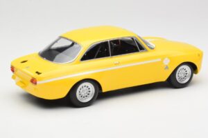 Alfa Romeo GTA 1300 Junior Κίτρινο Minichamps 1:18 155120024 Μέταλλο - εικόνα 3 από 6