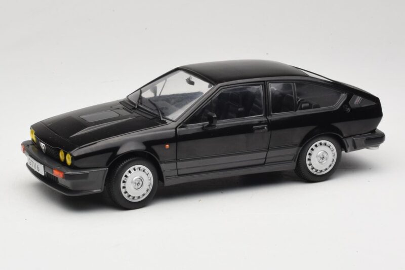 Alfa Romeo GTV6 Μαύρο Solido 1:18 S1802302 Μέταλλο
