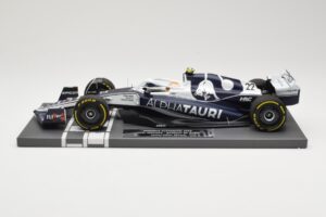AlphaTauri AT03 #22 Y. Tsunoda Bahrain GP 2022 Minichamps 1:18 117220122 Μέταλλο