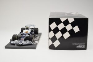 AlphaTauri AT03 #22 Y. Tsunoda Bahrain GP 2022 Minichamps 1:18 117220122 Μέταλλο - εικόνα 6 από 6