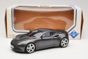 Artega GT Grey Metallic Revell 1:18 09024 Μέταλλο - εικόνα 8 από 8