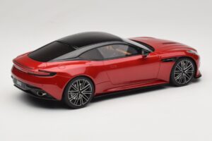 Aston Martin DB12 Hyper Red GT Spirit 1:18 GT936 Ρητίνη - εικόνα 2 από 6
