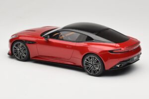 Aston Martin DB12 Hyper Red GT Spirit 1:18 GT936 Ρητίνη - εικόνα 5 από 6