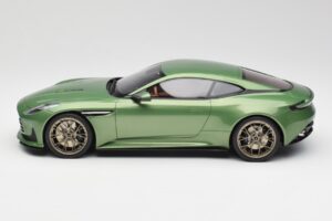 Aston Martin DB12 Πράσινο GT Spirit 1:18 GT466 Ρητίνη - εικόνα 3 από 5