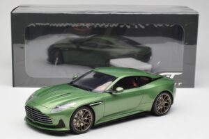 Aston Martin DB12 Πράσινο GT Spirit 1:18 GT466 Ρητίνη - εικόνα 5 από 5