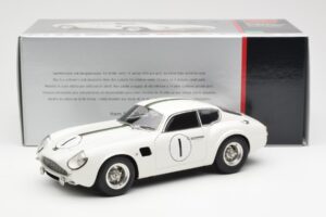 Aston Martin DB4 GT Zagato #1 24 Hours of Le Mans 1961 CMC 1:18 M-139 Μέταλλο - εικόνα 6 από 6