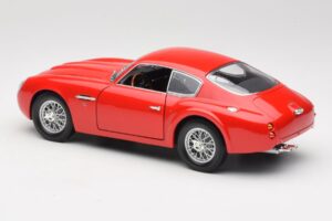 Aston Martin DB4 GT Zagato Κόκκινο Road Signature 1:18 92728 Μέταλλο - εικόνα 7 από 8