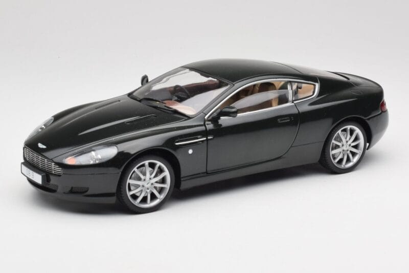 Aston Martin DB9 Μαύρο Solido 1:18 15025600 Μέταλλο