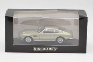 Aston Martin DBS Ασημί Πράσινο Μεταλλικό Minichamps 1:43 400137600 Μέταλλο - εικόνα 4 από 4