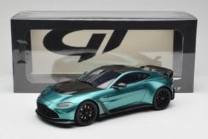 Aston Martin V12 Vantage Racing Green GT Spirit 1:18 GT922 Ρητίνη - εικόνα 6 από 6