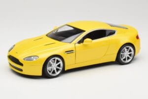 Aston Martin V8 Vantage Κίτρινο Hot Wheels 1:18 G7159 Μέταλλο
