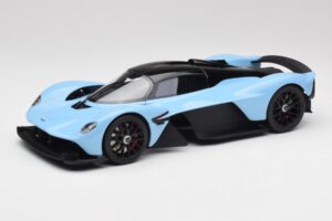 Aston Martin Valkyrie Racing Μπλε GT Spirit 1:18 GT915 Ρητίνη