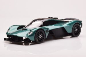 Aston Martin Valkyrie Racing Green GT Spirit 1:18 GT435 Ρητίνη