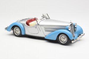 Audi 225 Front Roadster Μπλε Ασημί CMC 1:18 M-075B Μέταλλο - εικόνα 4 από 6