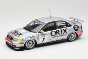 Audi A4 B5 STW #1 Orix B. Jones STW 1998 UT Models 1:18 39871 Μέταλλο