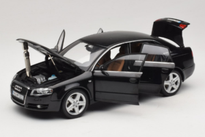 Audi A4 B6 3.2 Quattro Μαύρο Minichamps 1:18 5010404125 Μέταλλο - εικόνα 2 από 8