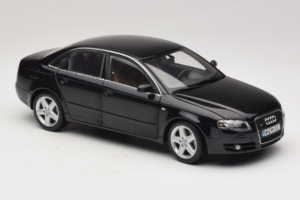 Audi A4 B6 3.2 Quattro Μαύρο Minichamps 1:18 5010404125 Μέταλλο - εικόνα 6 από 8