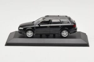 Audi A4 B7 Avant Μαύρο Minichamps 1:43 AUDI008 Μέταλλο