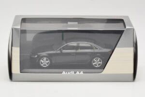 Audi A4 B8 3.2 Quattro Phantom Black Minichamps 1:43 5010704133 Μέταλλο - εικόνα 4 από 4