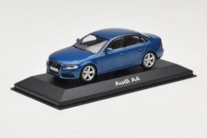 Audi A4 B8 3.2 Quattro Aruba Blue Minichamps 1:43 5010704123 Μέταλλο - εικόνα 2 από 4