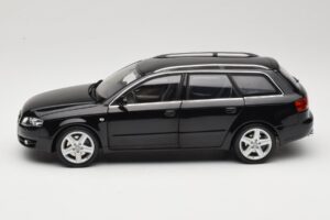 Audi A4 B8 Avant 3.2 Quattro Μαύρο Minichamps 1:18 5010404225 Μέταλλο - εικόνα 4 από 8
