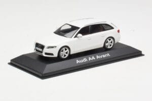 Audi A4 B8 Avant Ibis White Minichamps 1:43 5010804213 Μέταλλο - εικόνα 2 από 4