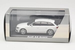 Audi A4 B8 Avant Ibis White Minichamps 1:43 5010804213 Μέταλλο - εικόνα 4 από 4