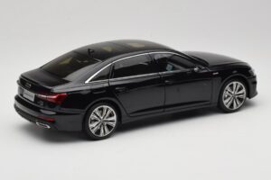 Audi A6L C8 Μαύρο Paudi Model 1:18 42499 Μέταλλο - εικόνα 3 από 8
