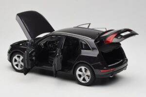 Audi Q5 8R Lava Grey Kyosho 1:18 09242LG Μέταλλο - εικόνα 5 από 8