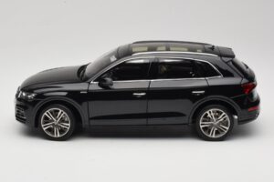 Audi Q5L FY Μαύρο Paudi Model 1:18 26732 Μέταλλο - εικόνα 4 από 8