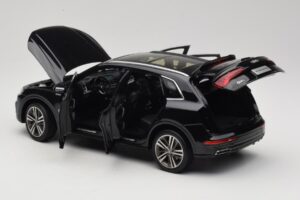 Audi Q5L FY Μαύρο Paudi Model 1:18 26732 Μέταλλο - εικόνα 5 από 8