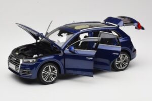 Audi Q5L FY Μπλε Paudi Model 1:18 33729 Μέταλλο - εικόνα 2 από 8