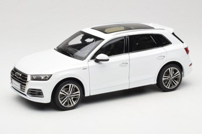 Audi Q5L FY Λευκό Paudi Model 1:18 30694 Μέταλλο